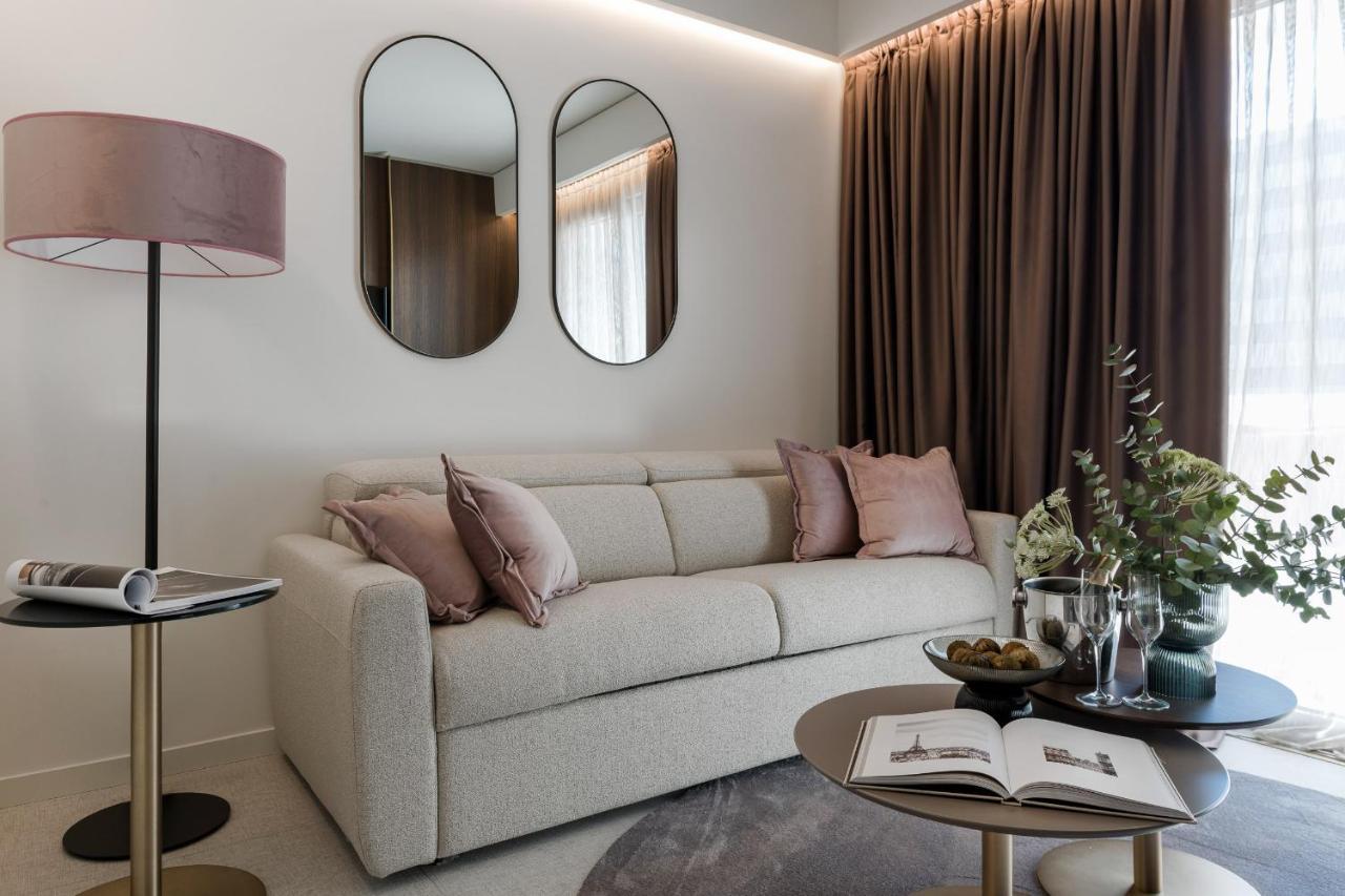 We Me Suite Hotel Riccione Extérieur photo