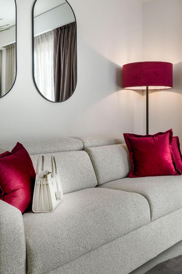 We Me Suite Hotel Riccione Extérieur photo