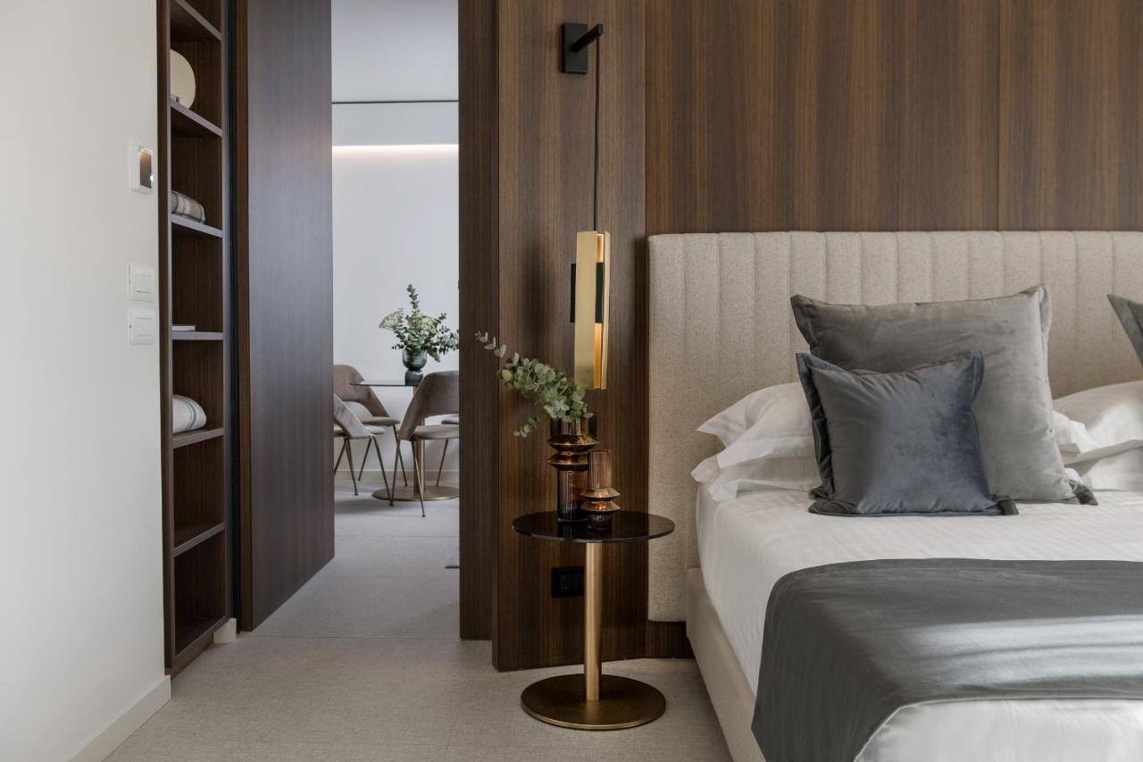 We Me Suite Hotel Riccione Extérieur photo