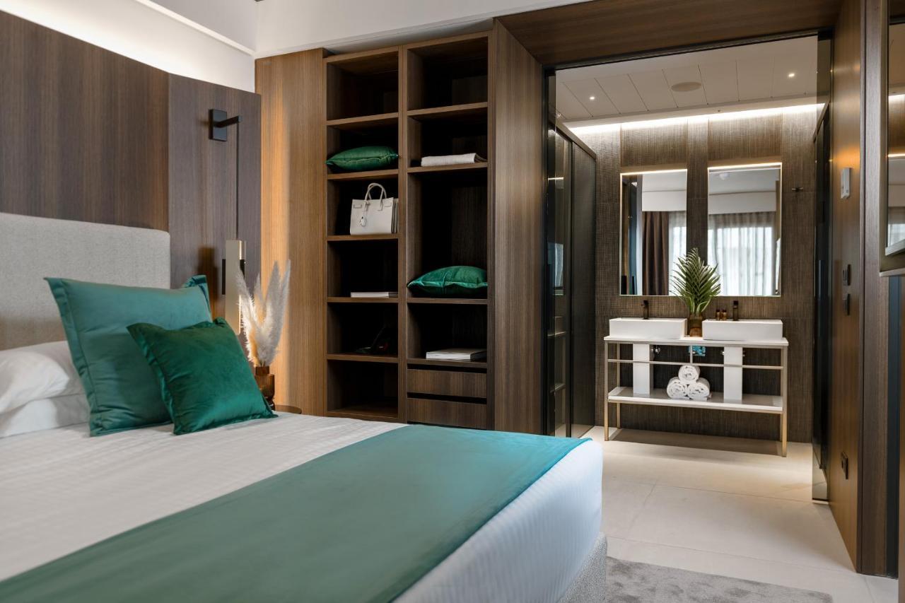 We Me Suite Hotel Riccione Extérieur photo