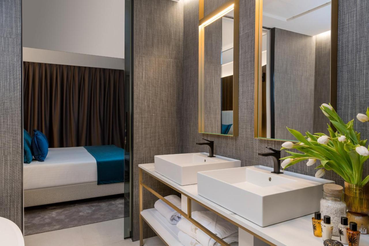 We Me Suite Hotel Riccione Extérieur photo