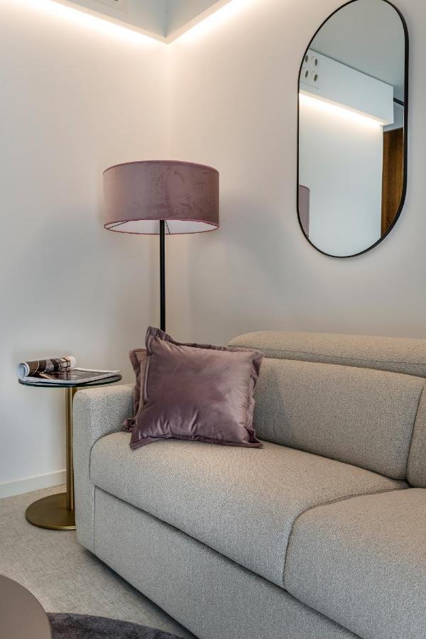 We Me Suite Hotel Riccione Extérieur photo