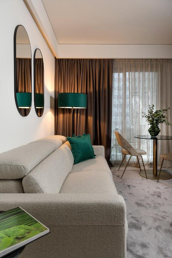 We Me Suite Hotel Riccione Extérieur photo