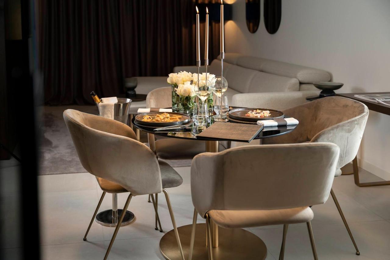 We Me Suite Hotel Riccione Extérieur photo